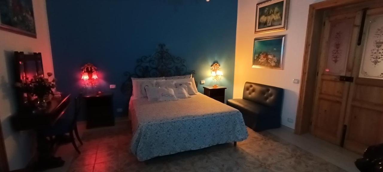 Amanda'S Suite Taranto Exterior foto
